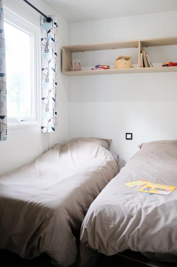 Mobil Home Xxl2 4 Chambres - Camping Chateau La Foret Saint-Julien-des-Landes Dış mekan fotoğraf